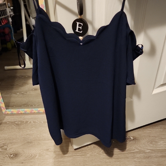 Monteau Tops - Monteau Dark Blue Garment